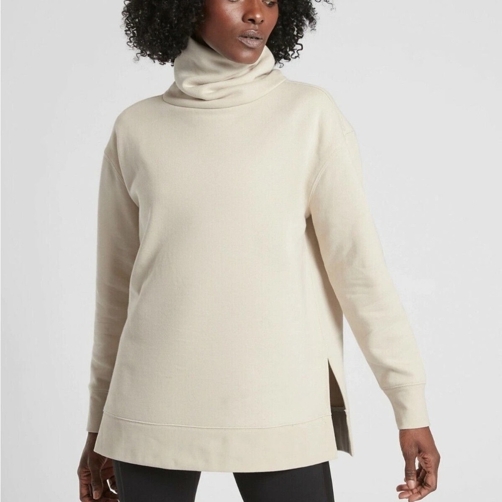 Athleta 24/7 Funnel Neck Sweatshirt Women Large Beige Athleisure Yoga Run